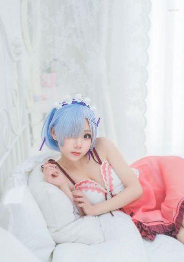 亚洲精品综合日韩欧美_1080完整视频观看