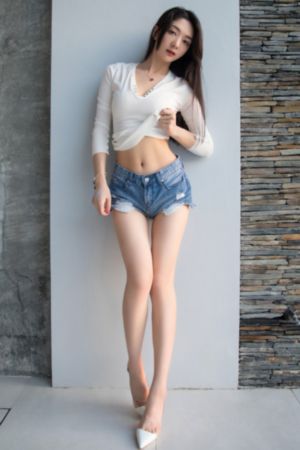 美女在线中字字幕_BD国语高清视频观看